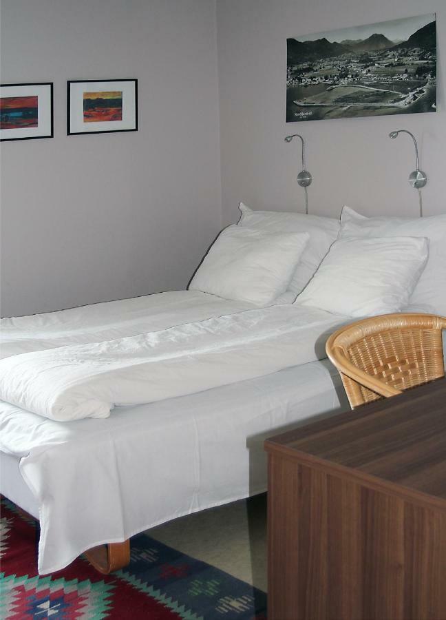 Sentrum Hotel นอร์ดฟยอร์ไดด์ ภายนอก รูปภาพ
