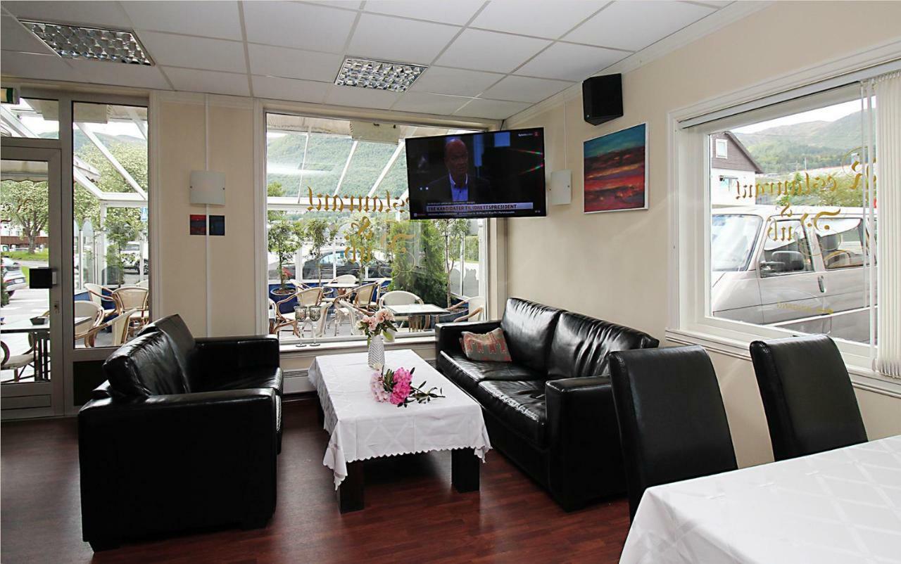 Sentrum Hotel นอร์ดฟยอร์ไดด์ ภายนอก รูปภาพ